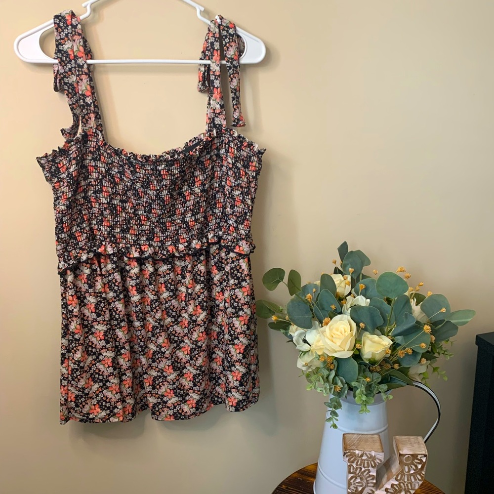 White Birch Floral Tie Strap Tank Top Size 1X